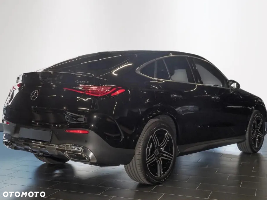 Mercedes-Benz GLC - 4