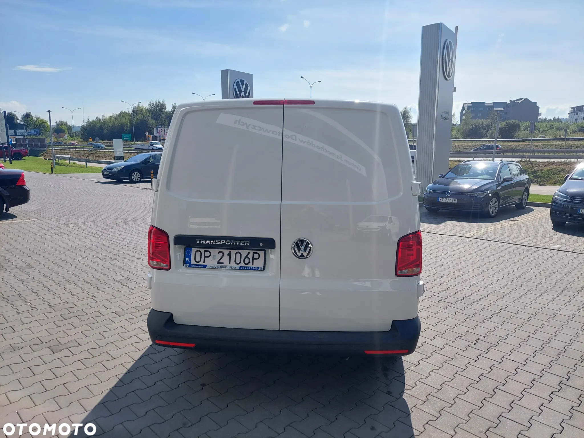 Volkswagen Transporter - 9