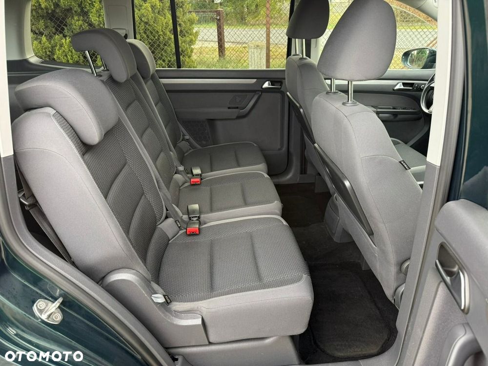 Volkswagen Touran - 7