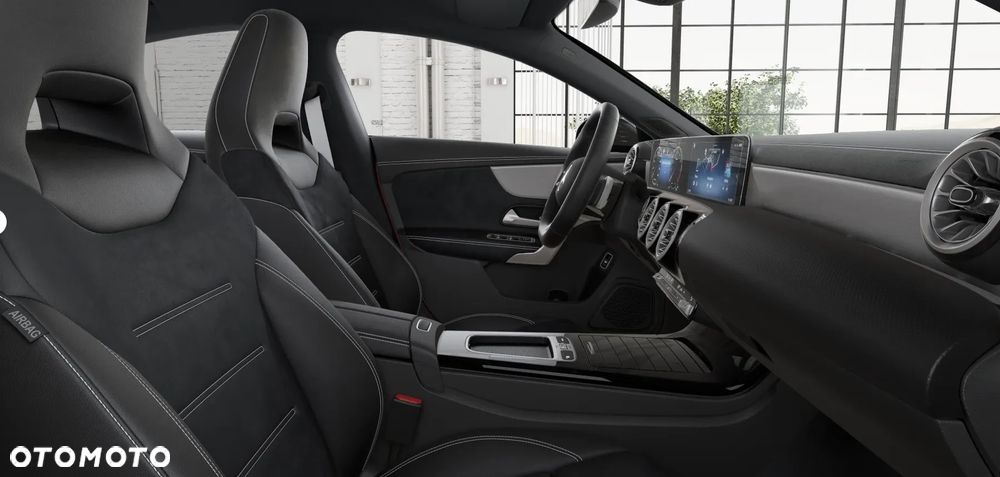 Mercedes-Benz CLA 200 AMG Line 7G-DCT - 10