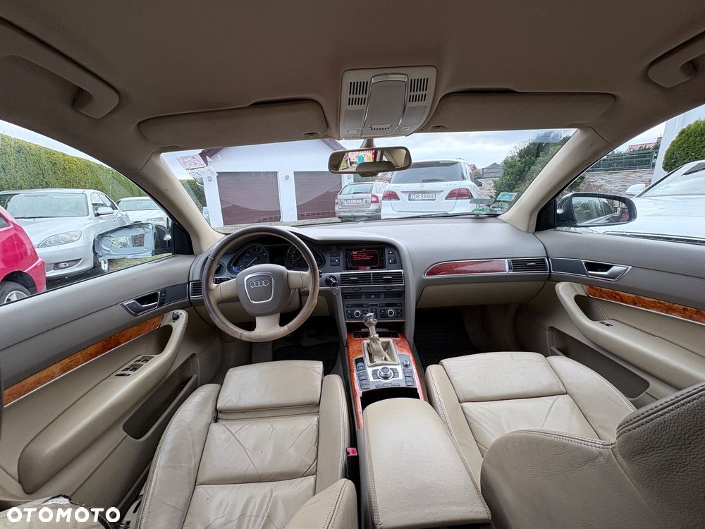 Audi A6 Limousine 2.4 - 14