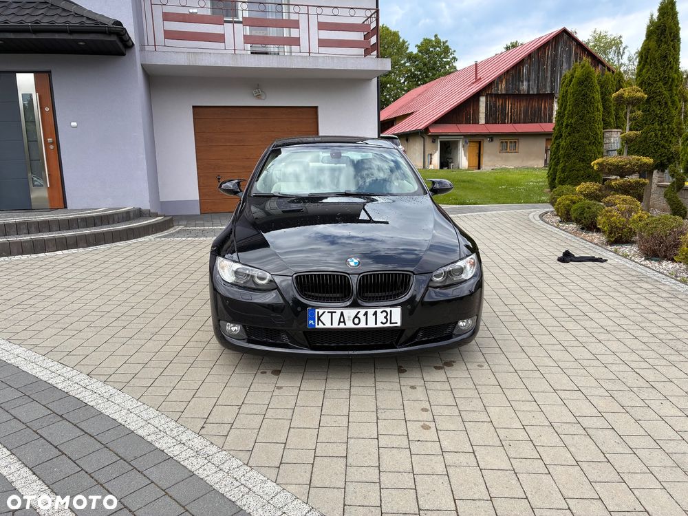 BMW Seria 3 325i - 7
