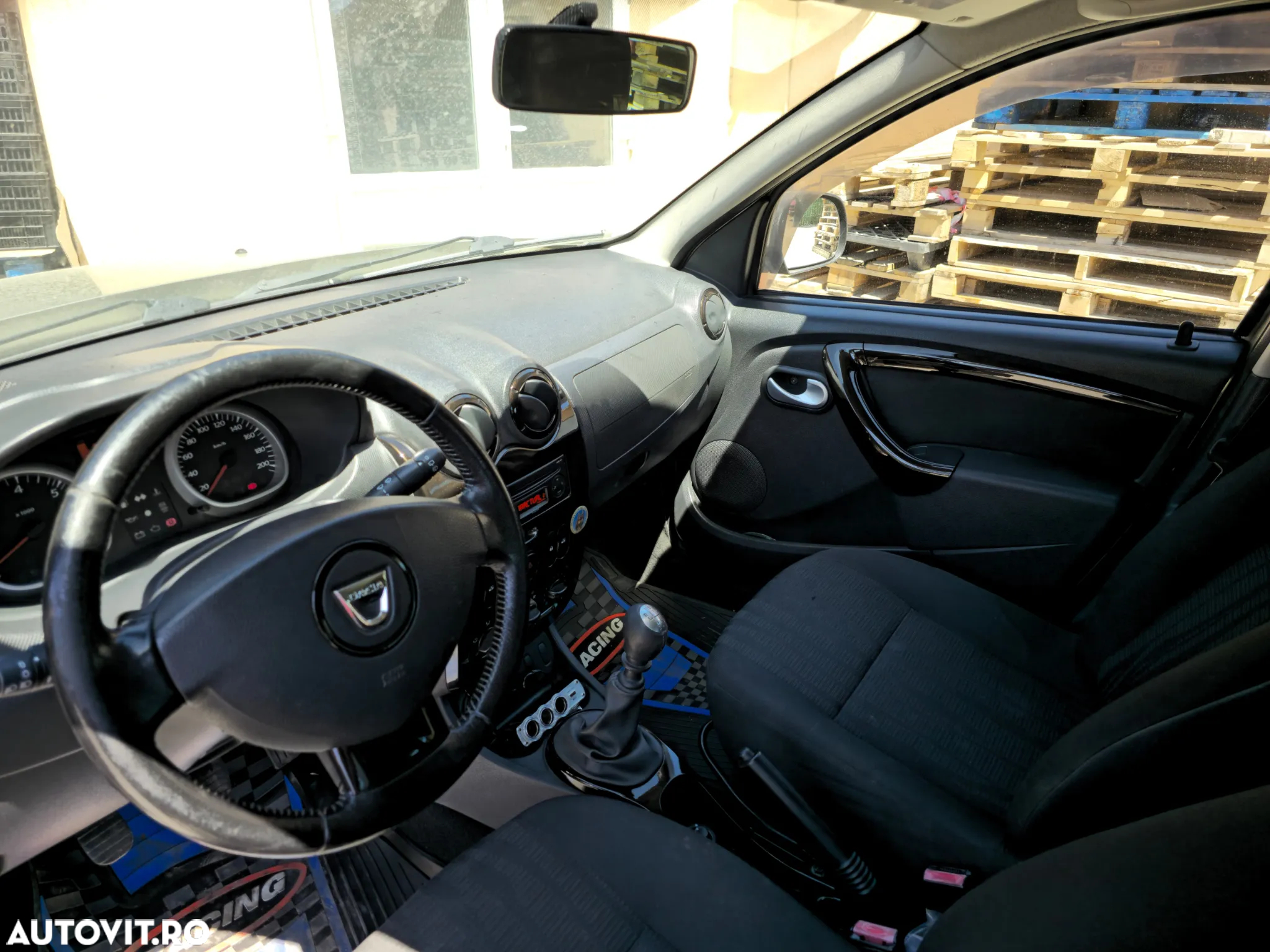 Dacia Duster 1.5 dCi 4x2 Prestige - 7