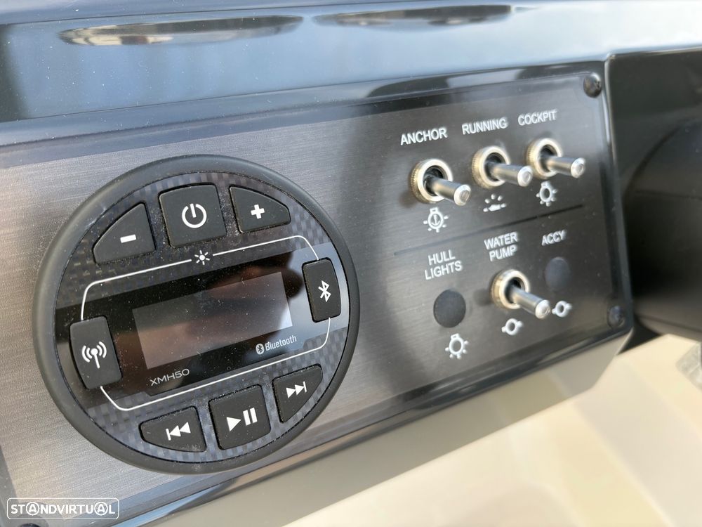 Bayliner V20 OB - 15