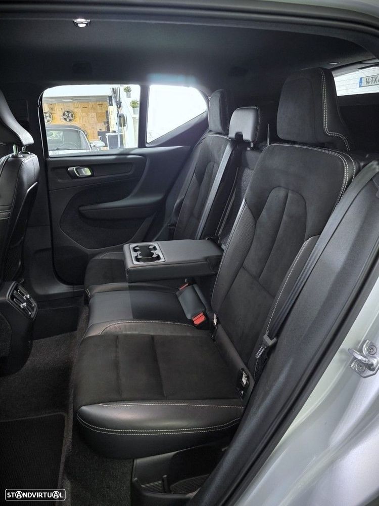 Volvo XC 40 P8 AWD Recharge RDesign - 12