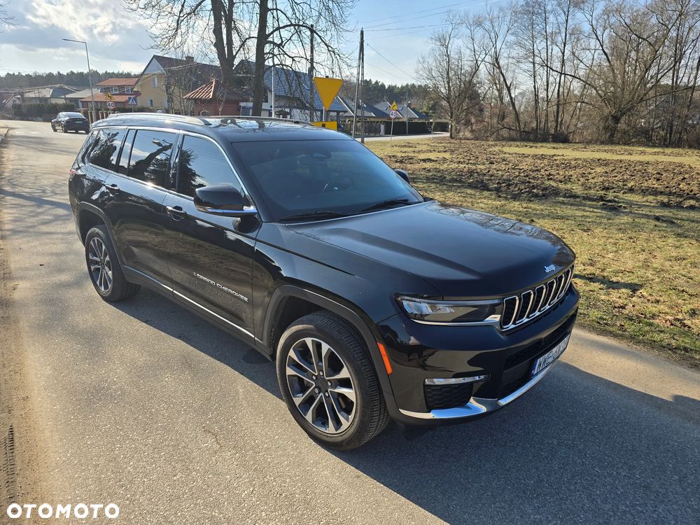 Jeep Grand Cherokee - 16