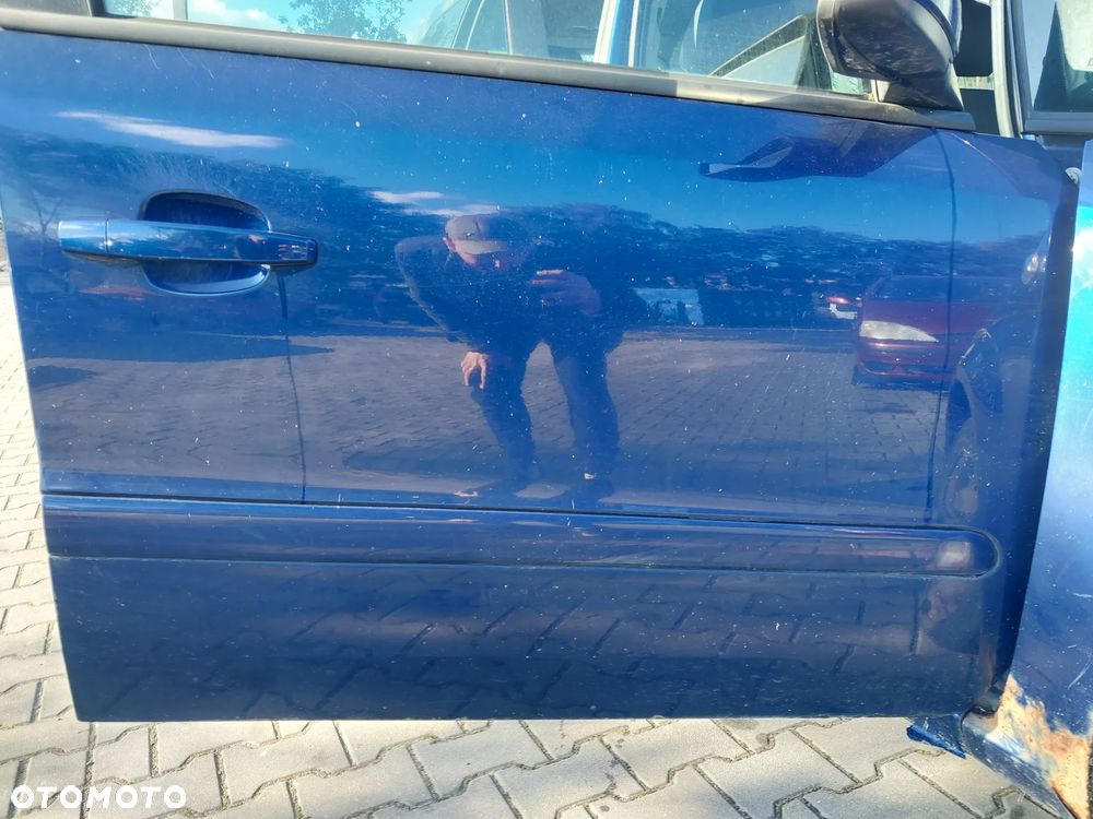 Opel Zafira B silnik kompletny 1.9 CDTI JTD 120KM wtryski pompa paliwa klimatyzacji wspomagania regulator alternator maglownica sprzęgło lewarek 6 biegów drzwi klapa błotnik lusterko kolor Z21B lampa reflektor przód przedni xenon przetwornica tył tylna hak holowniczy zestaw startowy sterownik stacyjka zamek zacisk hamulcowy deska rozdzielcza panel wyświetlacz boczek fotele mechanizm osłona manetki tempomat wykładzina podsufitka kierownica plastiki szyba NA CZĘŚCI WSZYSTKIE CZĘŚCI - 5