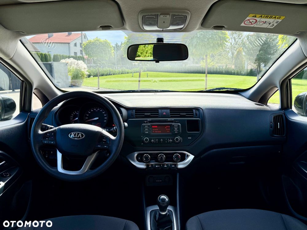 Kia Rio 1.2 Attract - 22