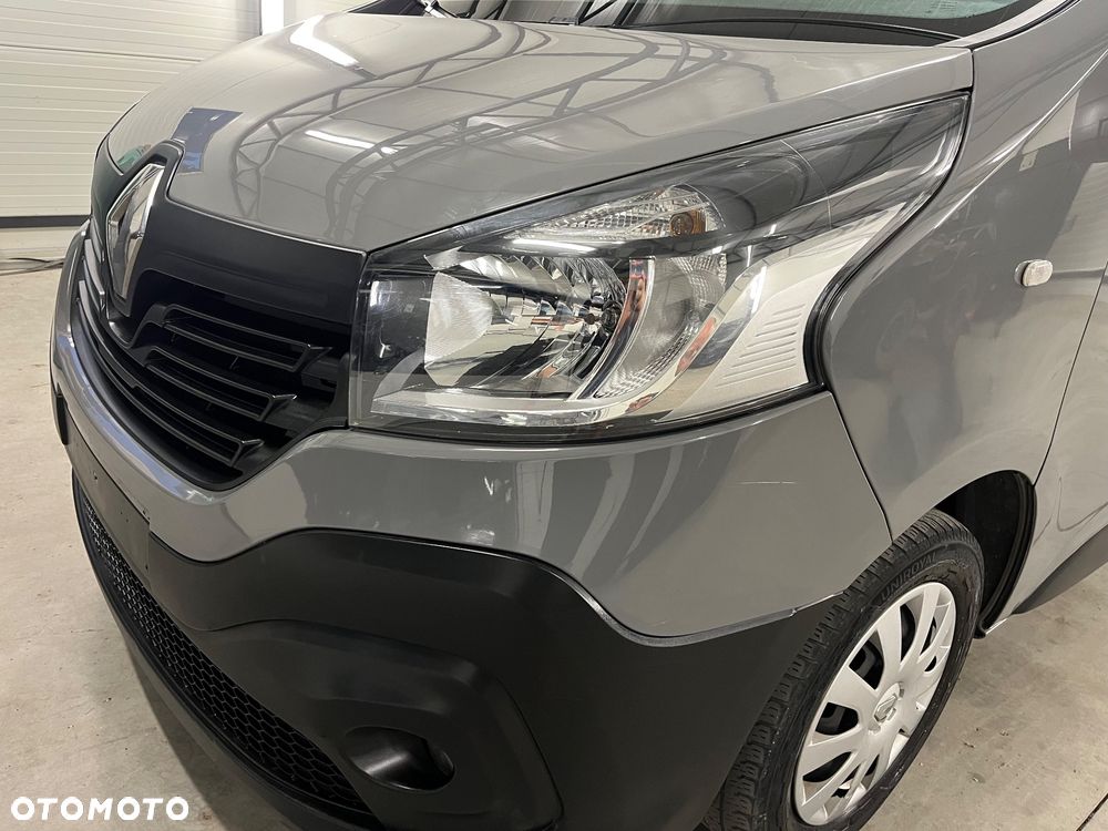 Renault Trafic - 29