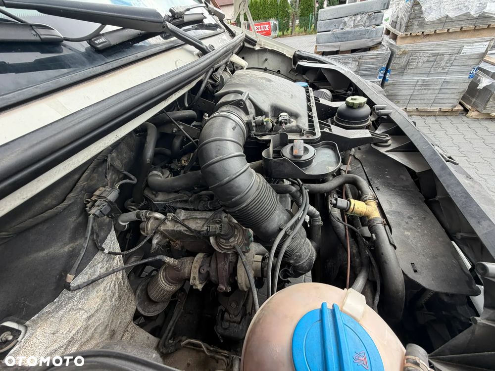 Volkswagen CRAFTER - 14