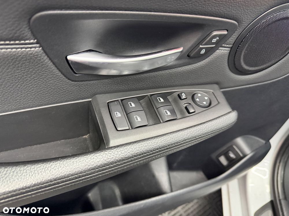 BMW Seria 2 220d xDrive Sport Line sport - 18