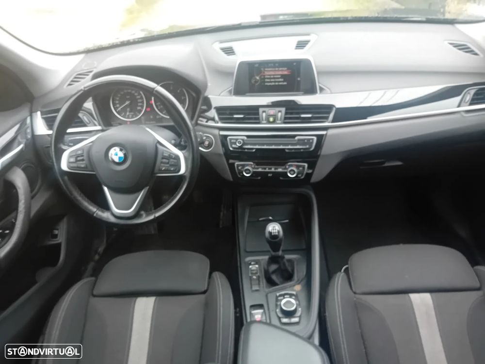 BMW X1 16 d sDrive Line Sport - 10