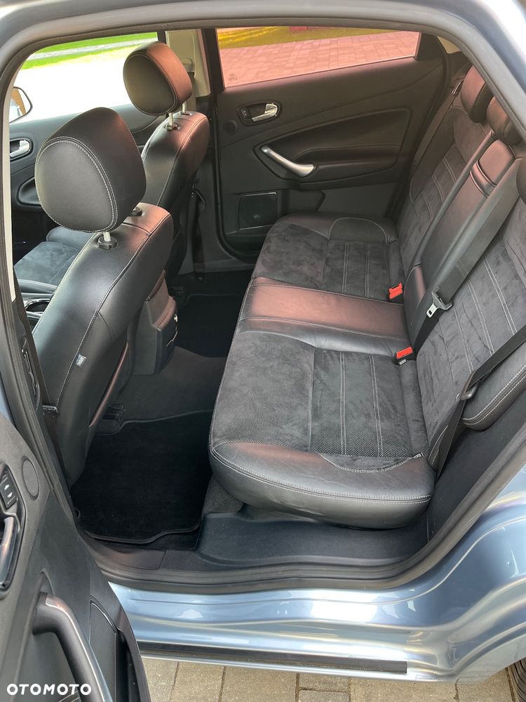 Ford Mondeo 2.5 Titanium - 7