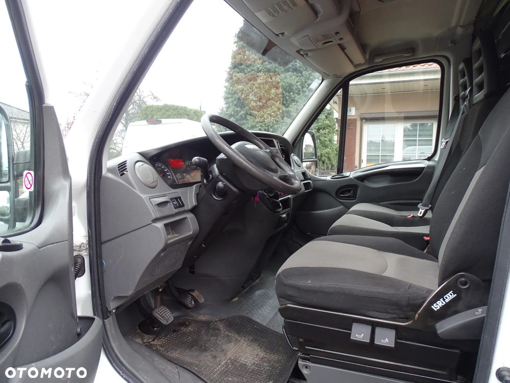 Iveco DAILY 35C13 - 2,3 HPI 130 KONI , L3 H2 , AUTO-KLIMATRONIK ,BLIZNIAKI ,PAKA DŁUGA 360 CM. - 6