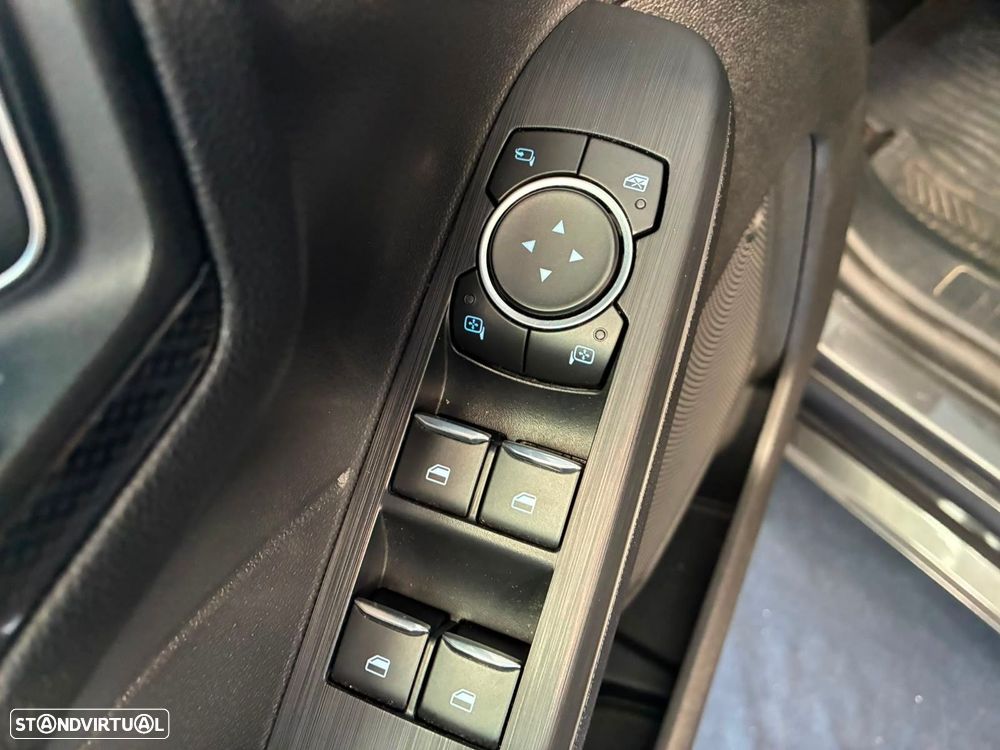 Ford Kuga 2.5 PHEV ST-Line - 19