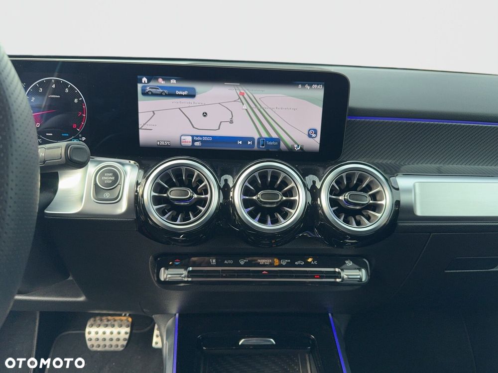 Mercedes-Benz GLB 200 AMG Line 7G-DCT - 14