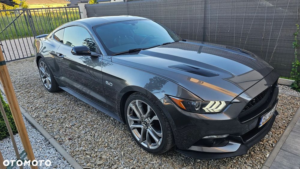 Ford Mustang 5.0 V8 GT - 1