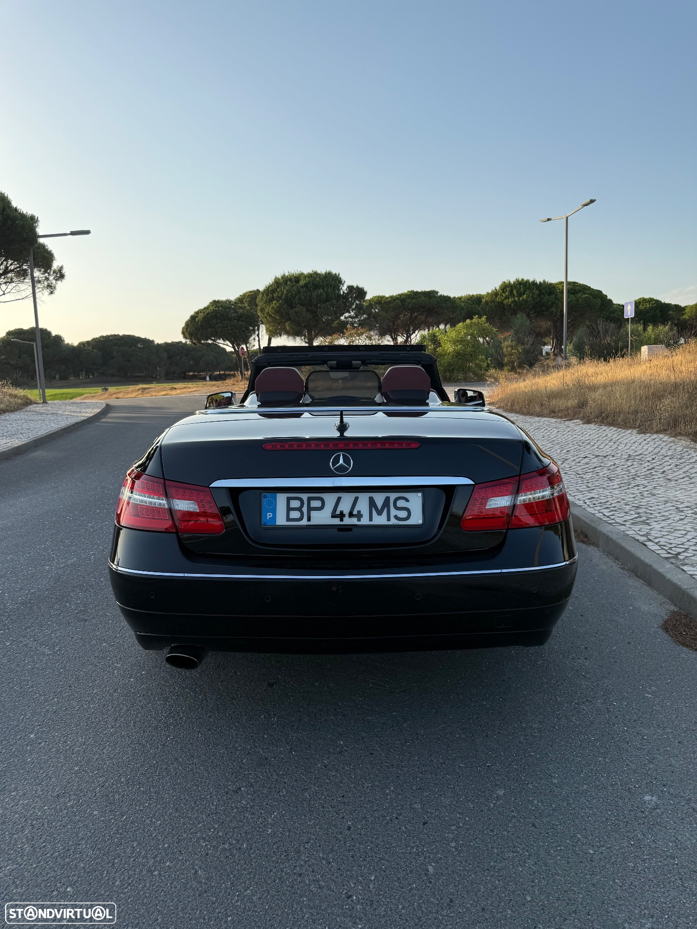 Mercedes-Benz E 200 CGi Avantgarde BlueEfficiency Auto - 11