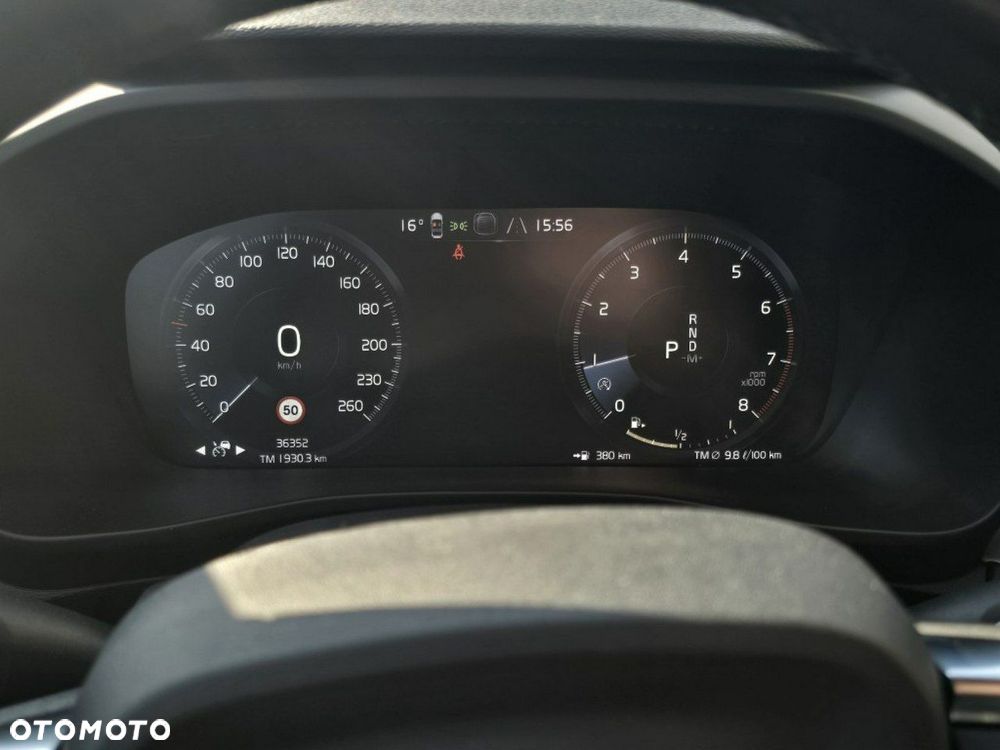 Volvo XC 40 T3 Geartronic Momentum Pro - 16