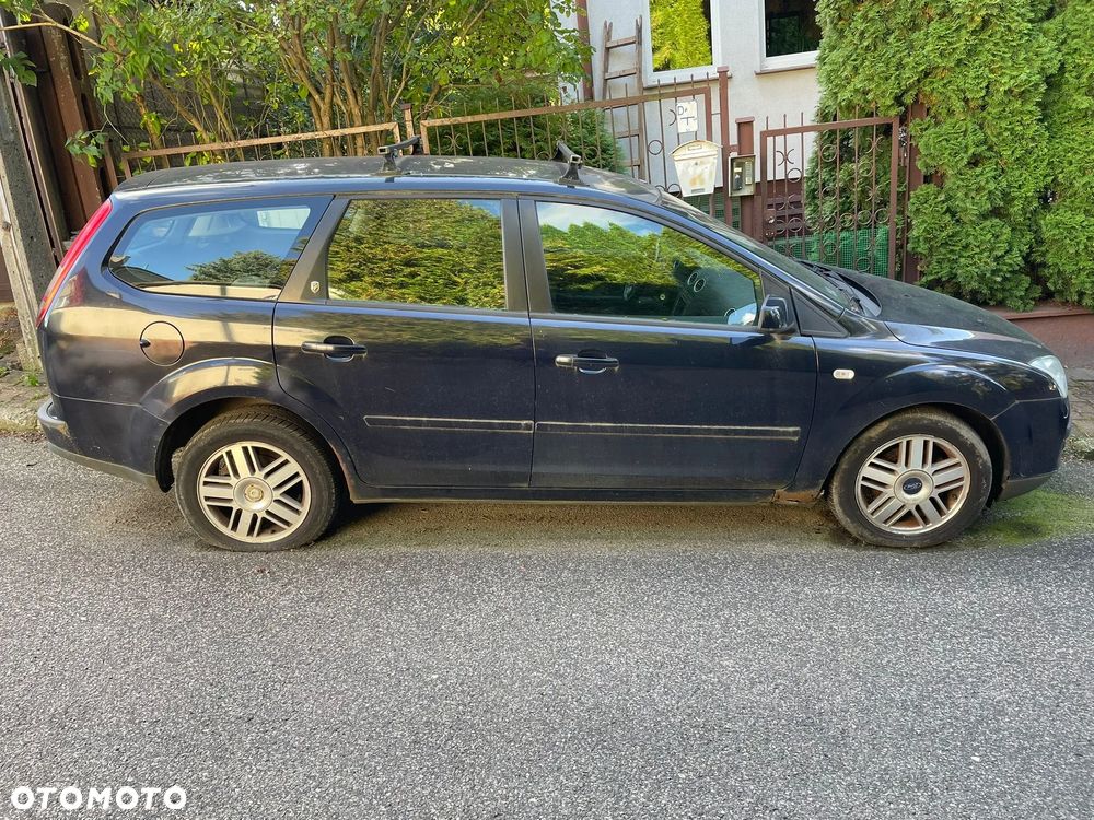 Ford Focus 1.6 TDCi Ghia - 3