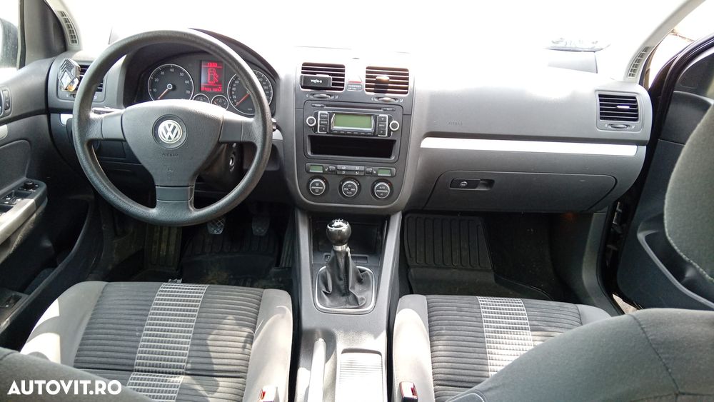 Volkswagen Golf 1.6 United - 5