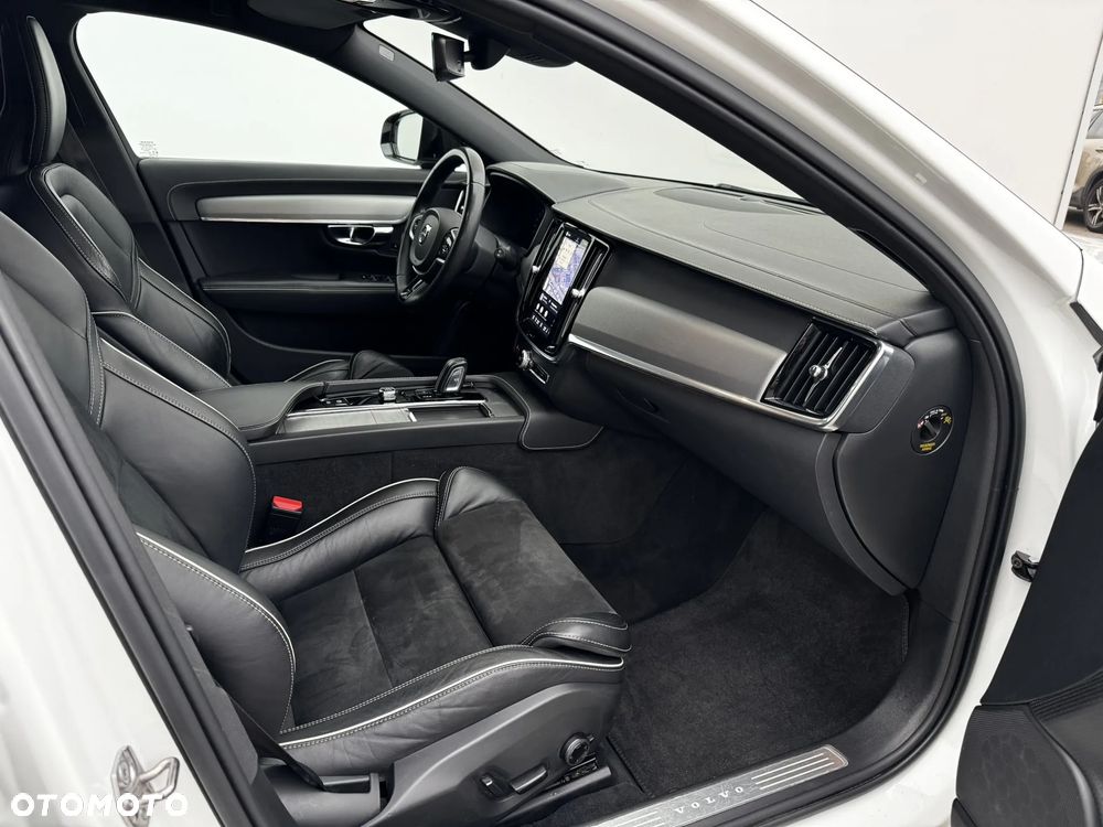 Volvo V90 B4 B R-Design - 16
