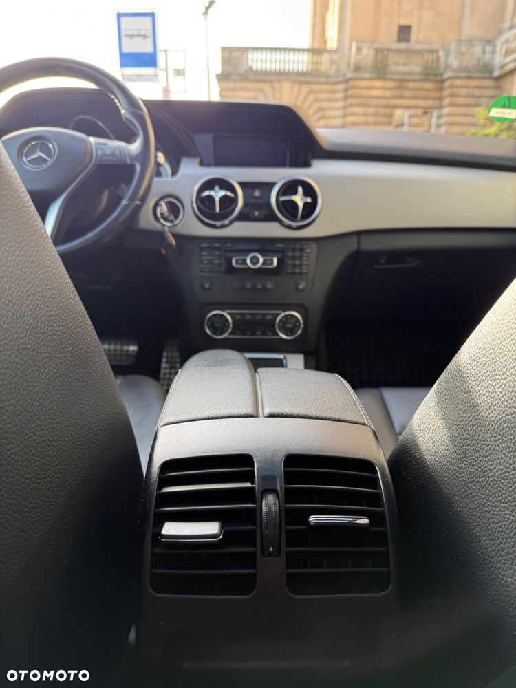 Mercedes-Benz GLK 350 CDI 4Matic (BlueEFFICIENCY) 7G-TRONIC - 31