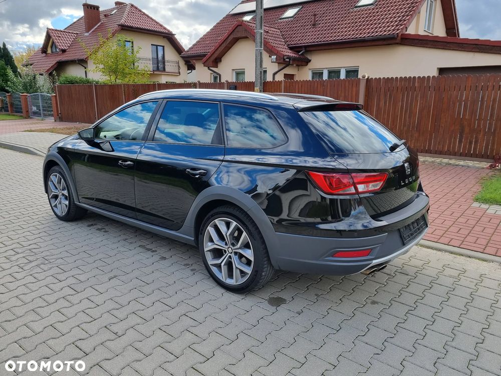 Seat Leon Sportstourer 2.0 TDI Style S&S 4Drive EU6 - 3