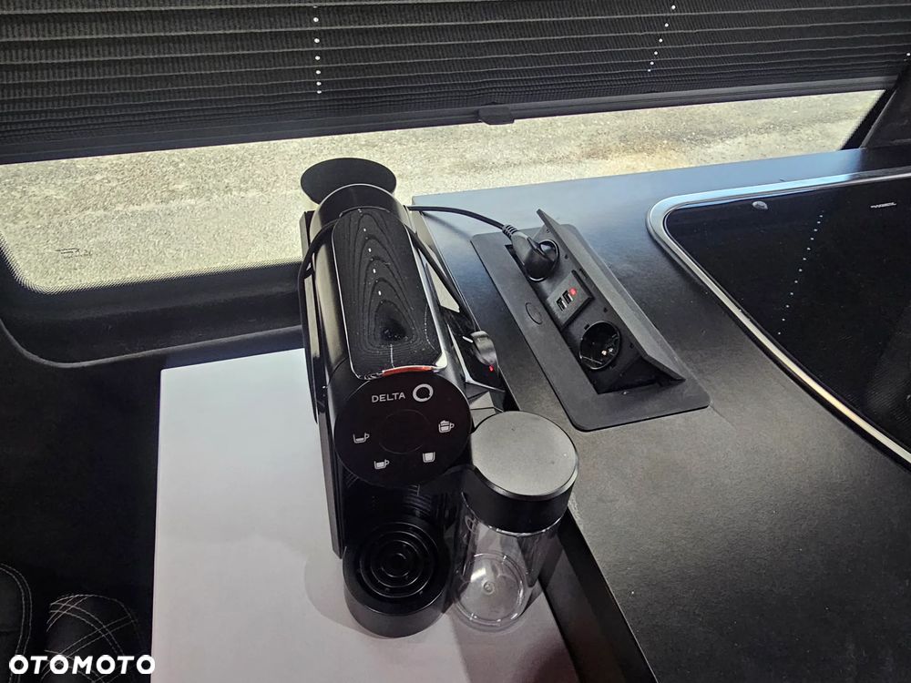 Mercedes-Benz SPRINTER - 14