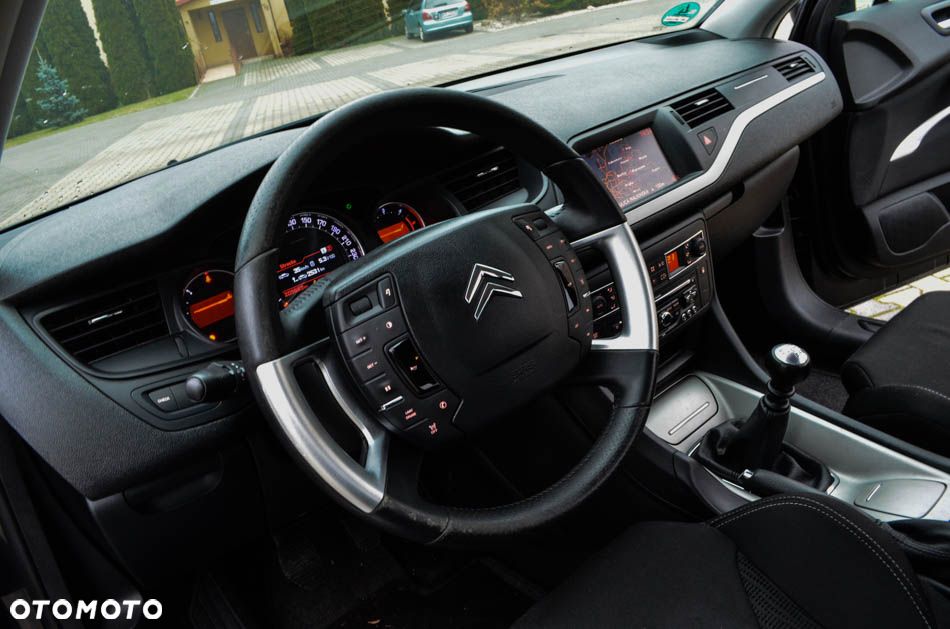 Citroën C5 2.0 HDi Attraction - 22