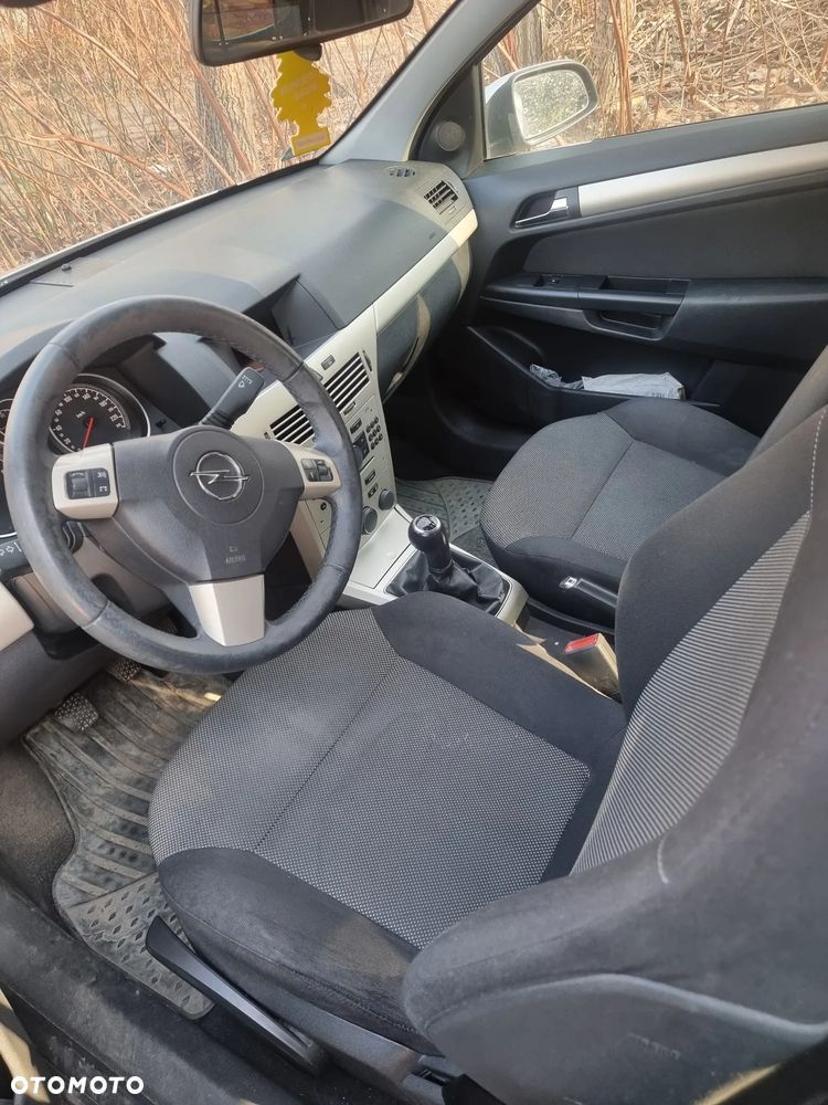 Opel Astra 1.3 CDTI - 12