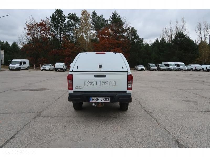 Isuzu D-Max - 5