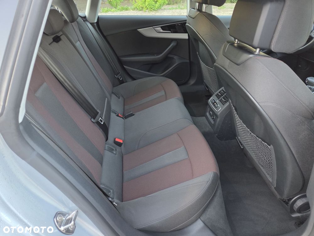 Audi A5 Sportback 35 TFSI S tronic sport - 8