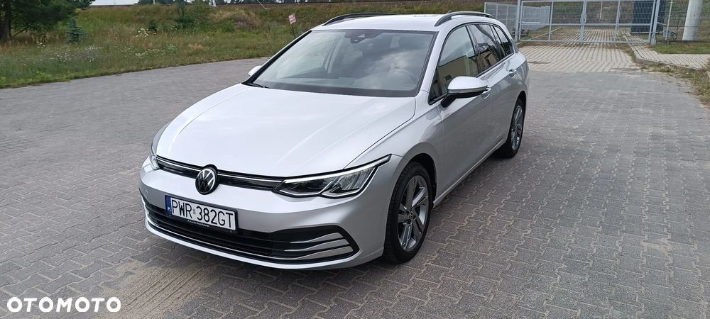 Volkswagen Golf - 6