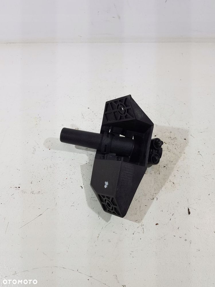 spryskiwacz lampy prawy 98671-2p000 kia sorento ii - 4