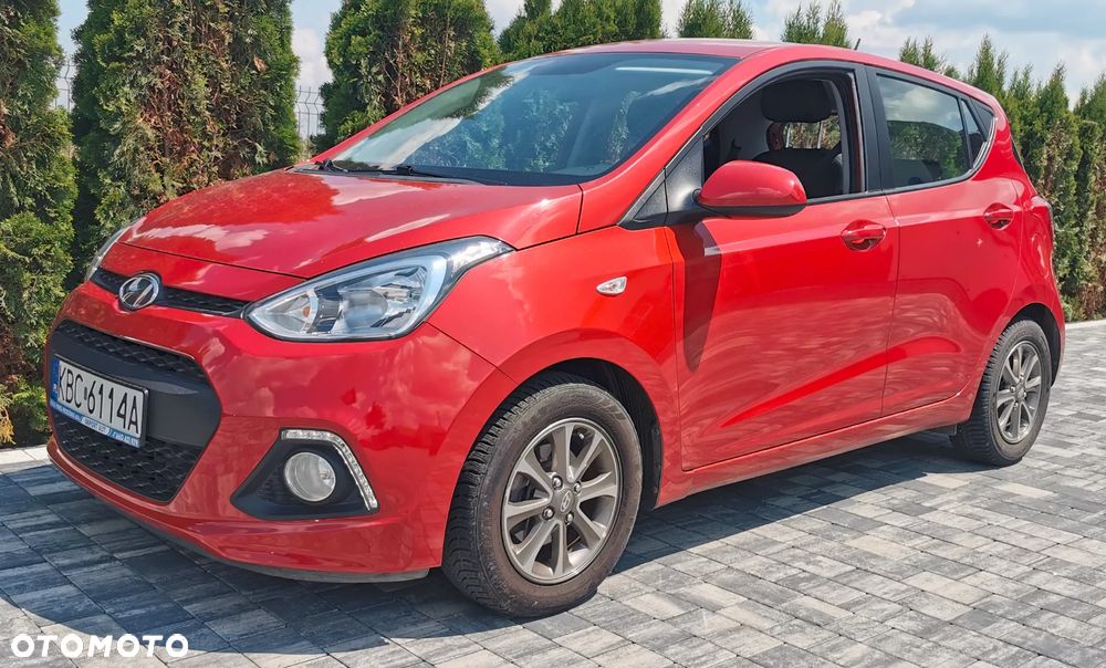 Hyundai i10 1.2 Fifa World Cup Edition - 10