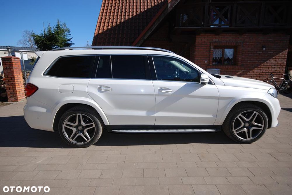 Mercedes-Benz GLS - 4