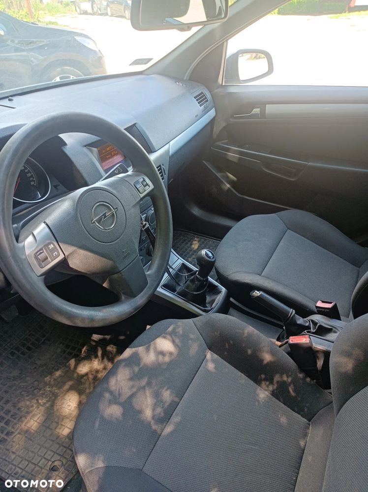 Opel Astra 1.6 Enjoy - 7