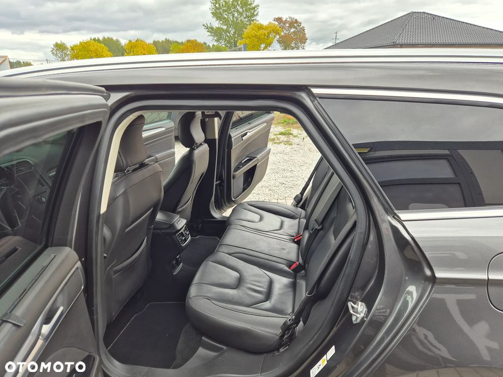 Ford Mondeo 2.0 TDCi Titanium PowerShift - 14