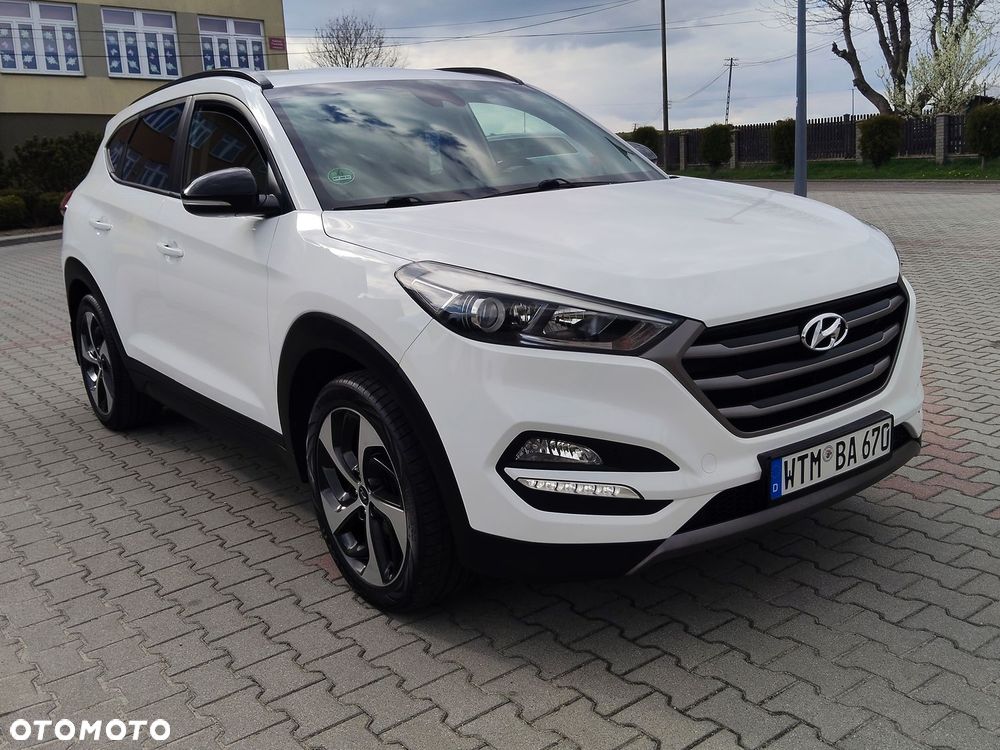 Hyundai Tucson 2.0 CRDi 4WD Passion Plus - 14