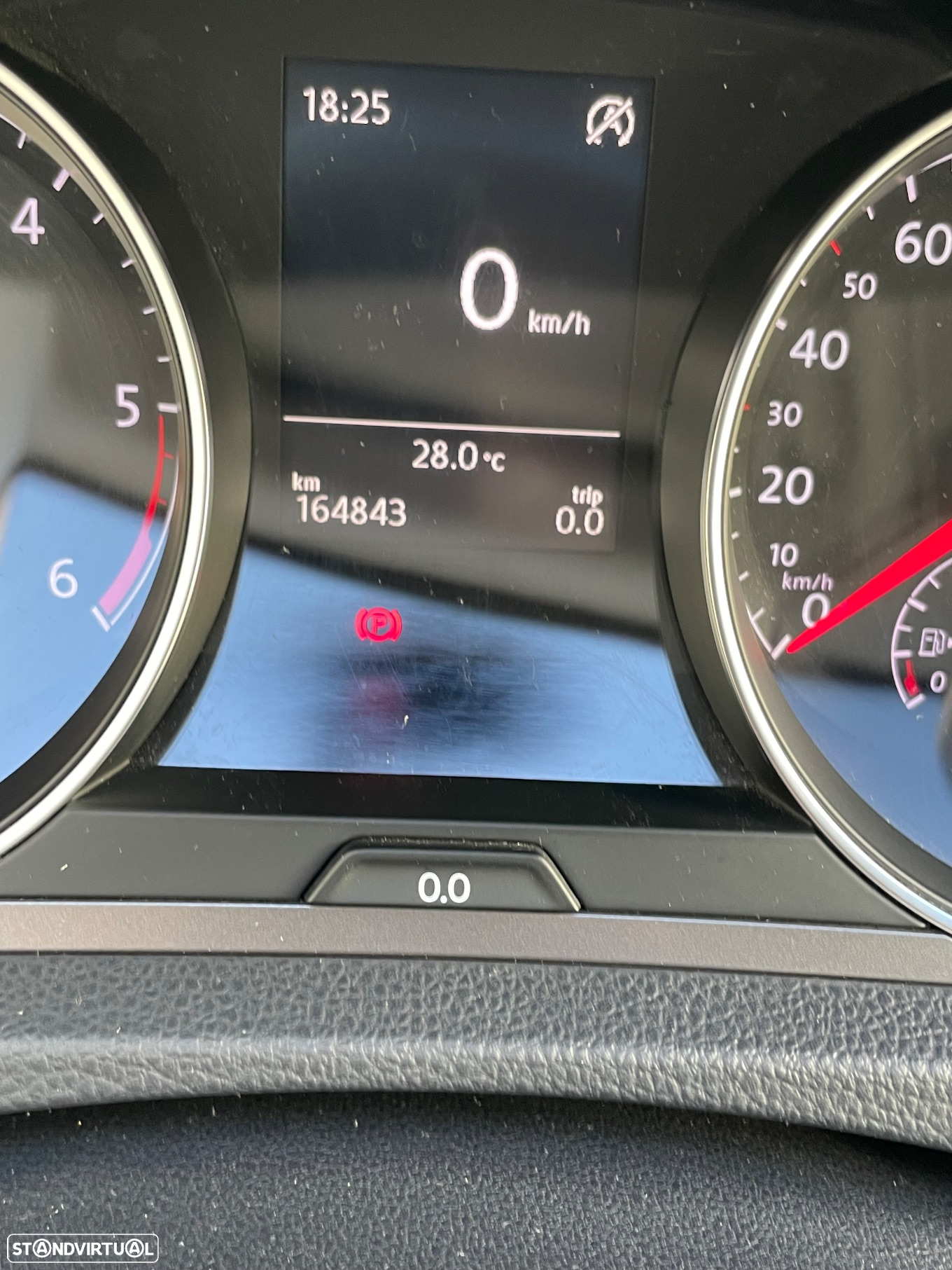 VW Golf 1.6 TDi BlueMotion Confortline - 3