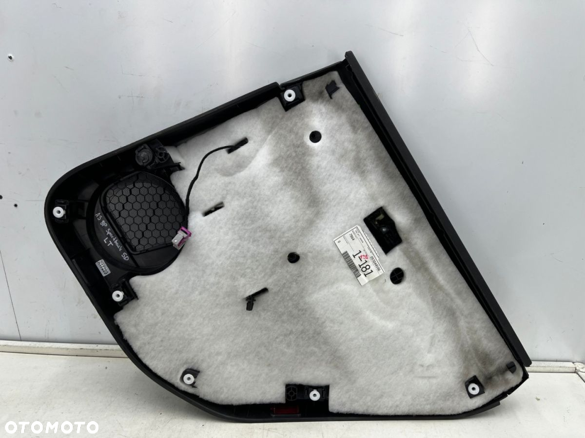 Tapicerka Audi A3 8p Sportback 5D 03-13r. boczek drzwi lewych tylnych pasażera lewy tył 093044586 - 15