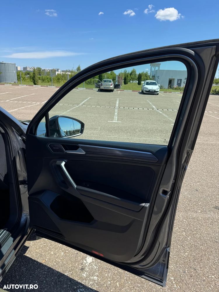 Volkswagen Tiguan 2.0 TDI SCR DSG 4Motion Elegance - 14