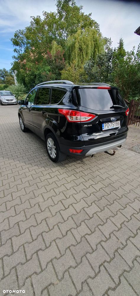 Ford Kuga 2.0 TDCi 4x4 Titanium - 4