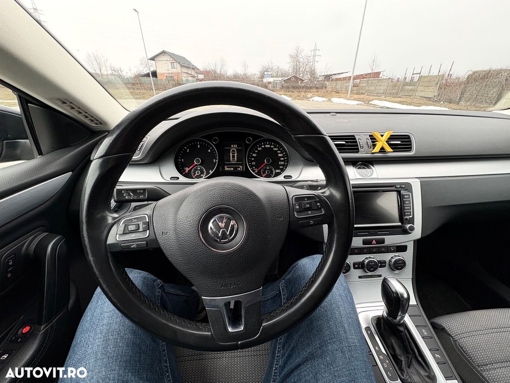 Volkswagen Passat CC - 13