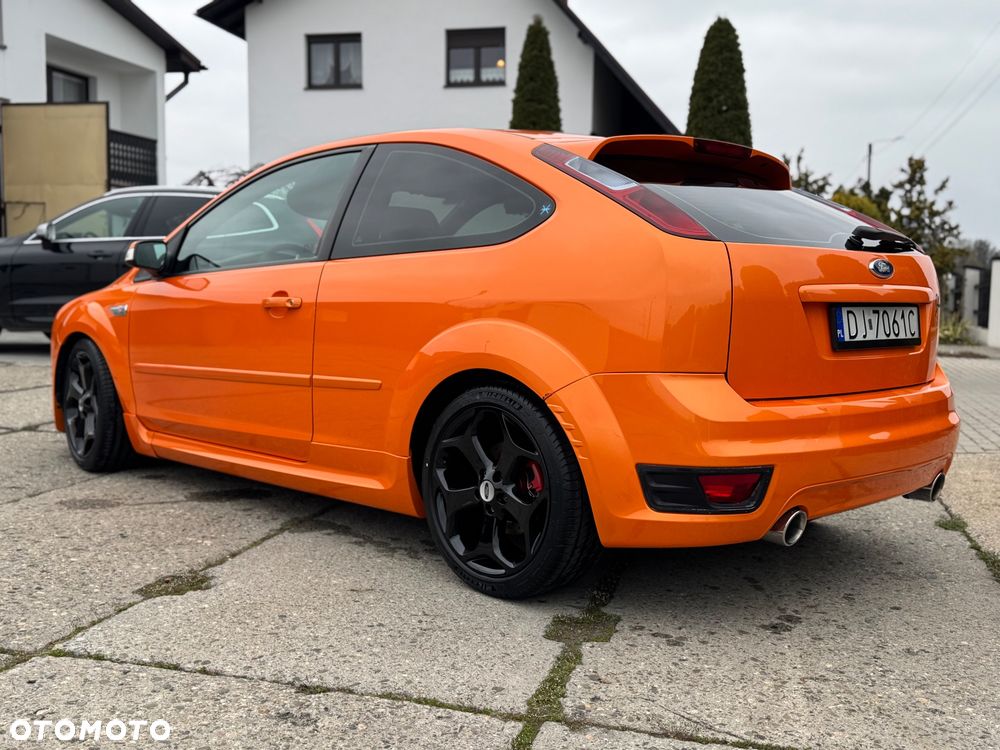 Ford Focus ST - 14