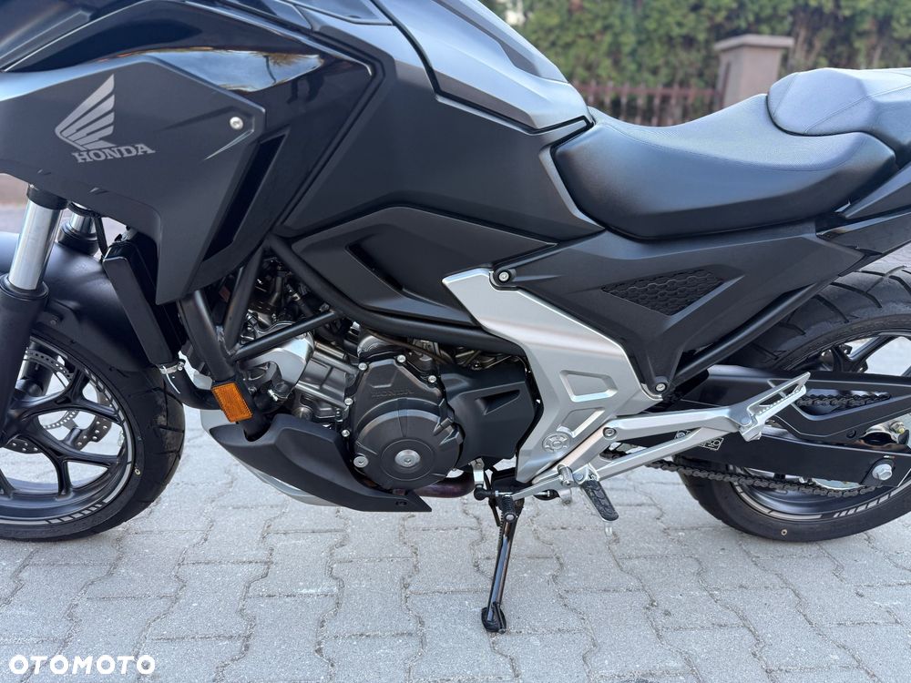 Honda NC - 20