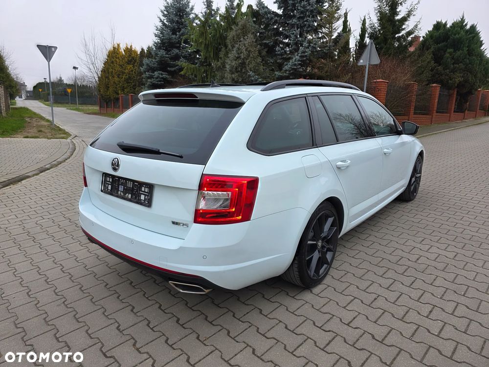 Skoda Octavia 2.0 TDI 4x4 DSG RS - 31