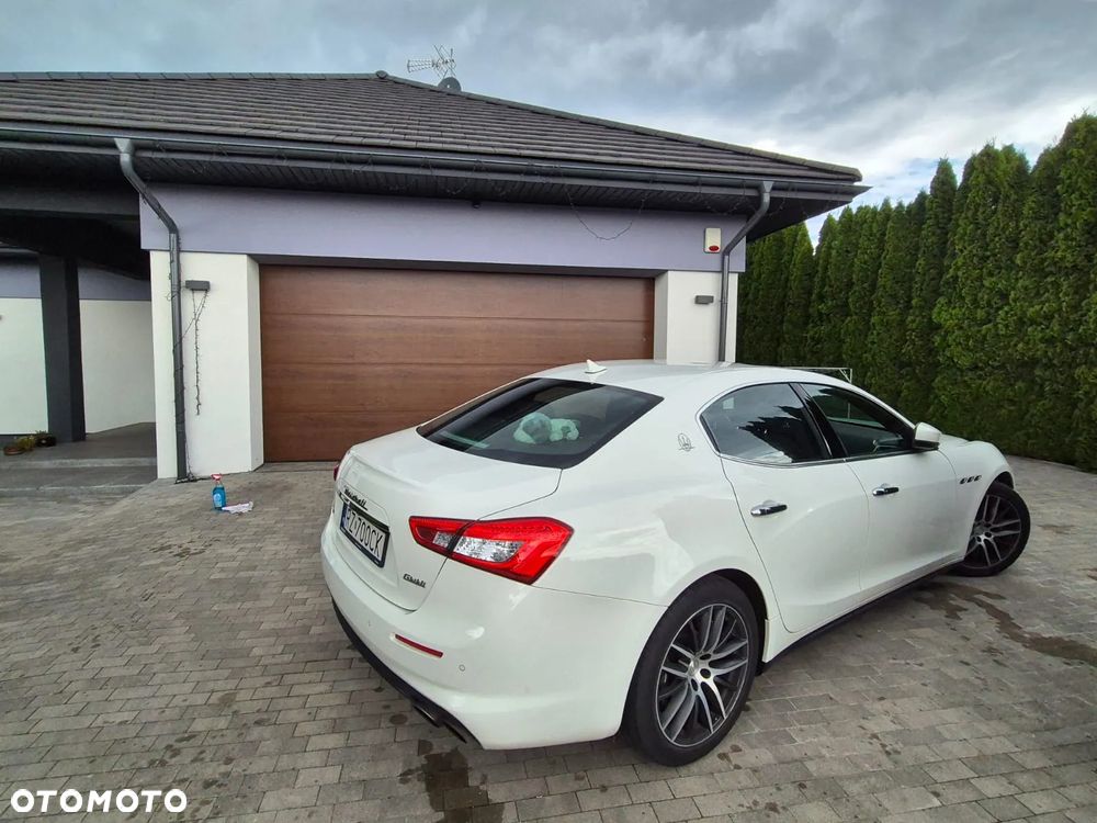 Maserati Ghibli S GranLusso - 3