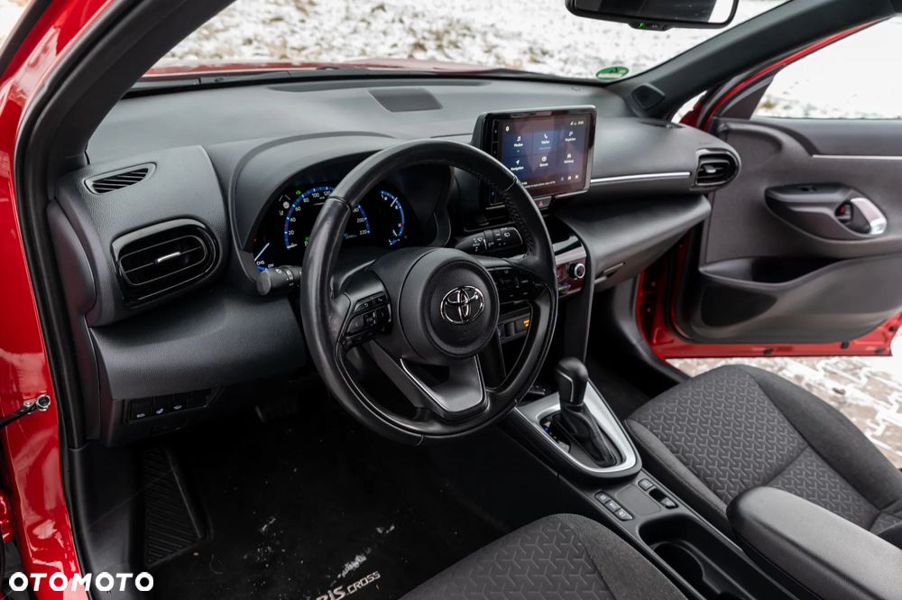 Toyota Yaris Cross 1.5 VVT-i Team Deutschland - 30